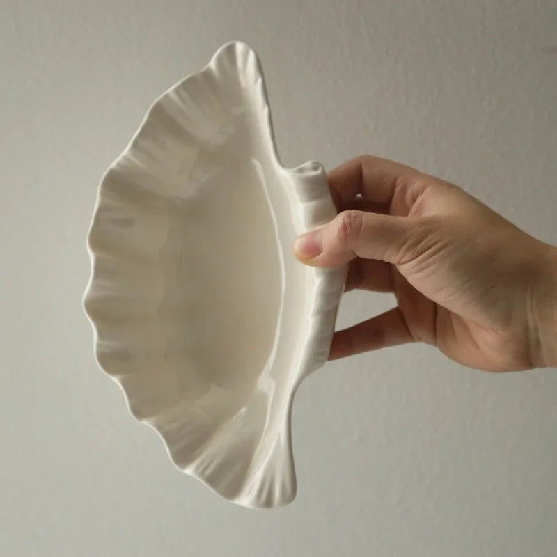 3D Shell Ceramic Plate - Retro Cream Fruit Snack Dish for Couples | The Couple Corner