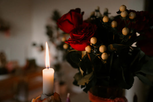 Seasonal Decor Changes Keep Romance Alive Year-Round