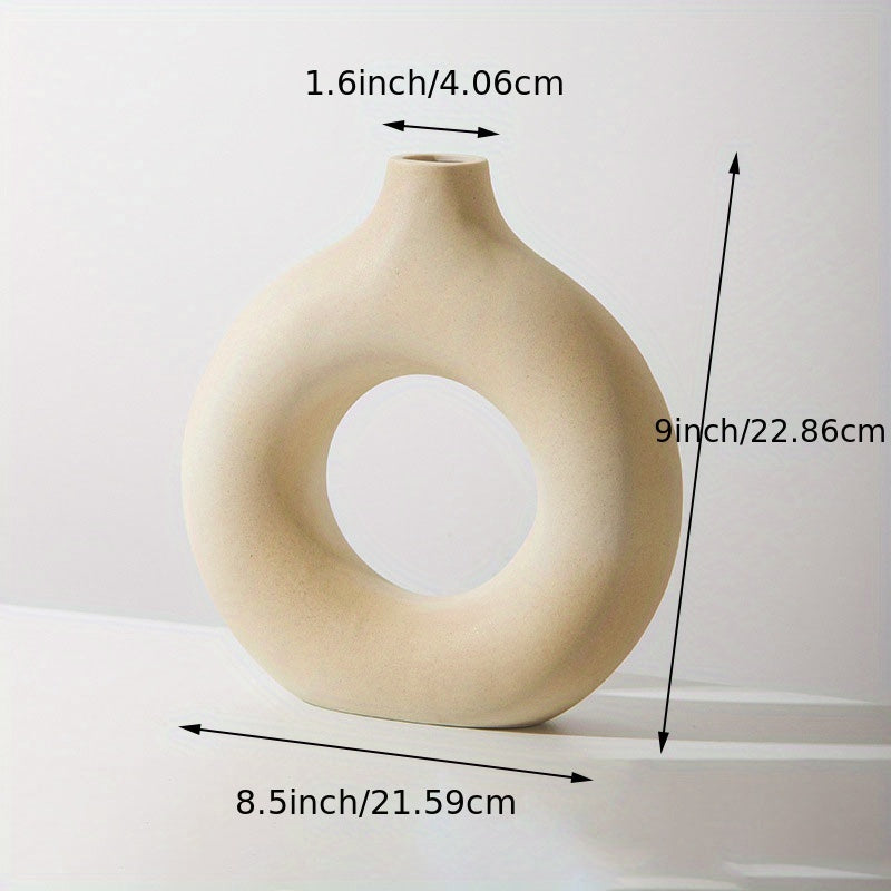 Circle of Love Ceramic Vase - Contemporary Round Design for Couples' Home Decor & Romantic Flower Arrangements | The Couple Corner