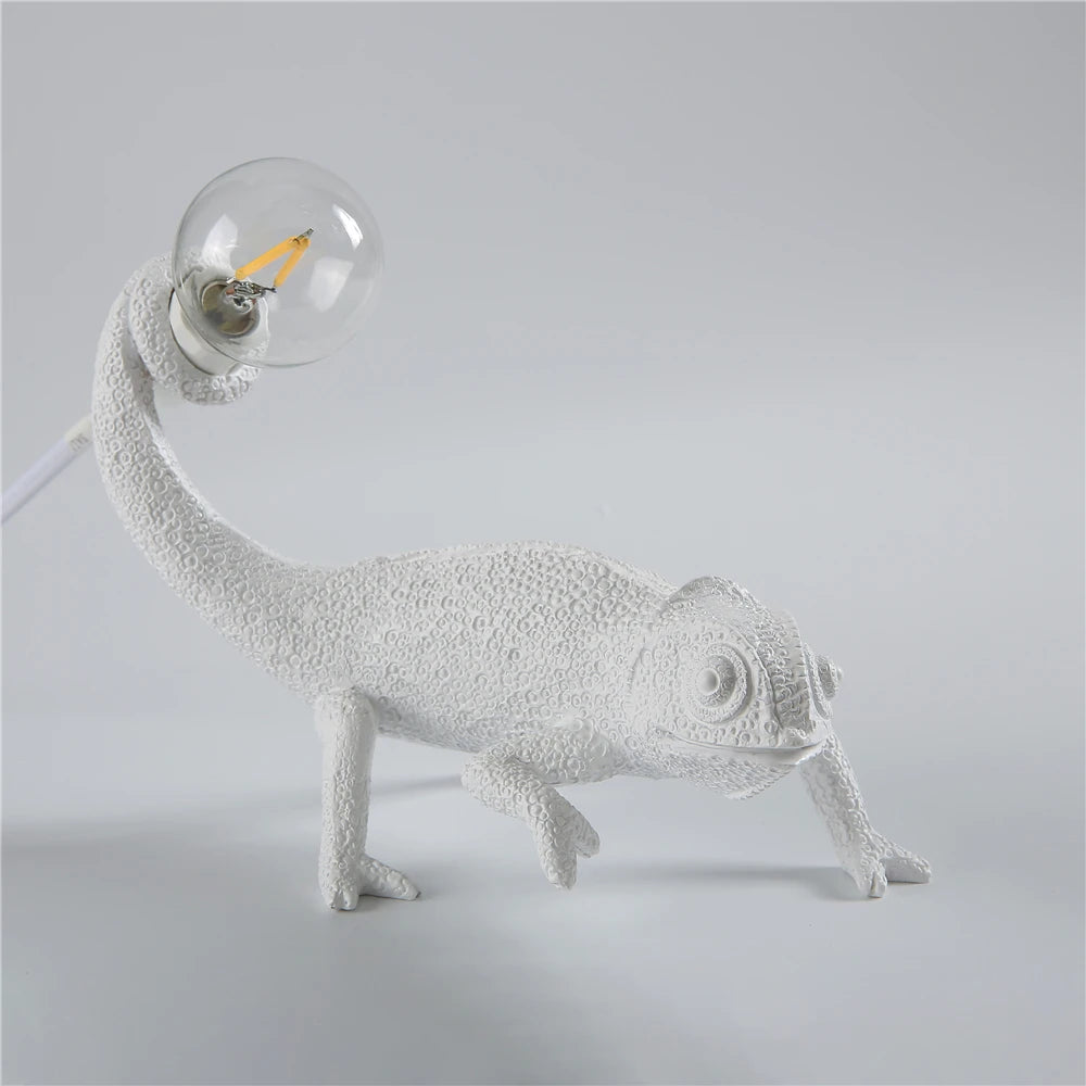 Chameleon Lizard Wall Lamp - Cute Resin Animal Night Light for Couples | The Couple Corner