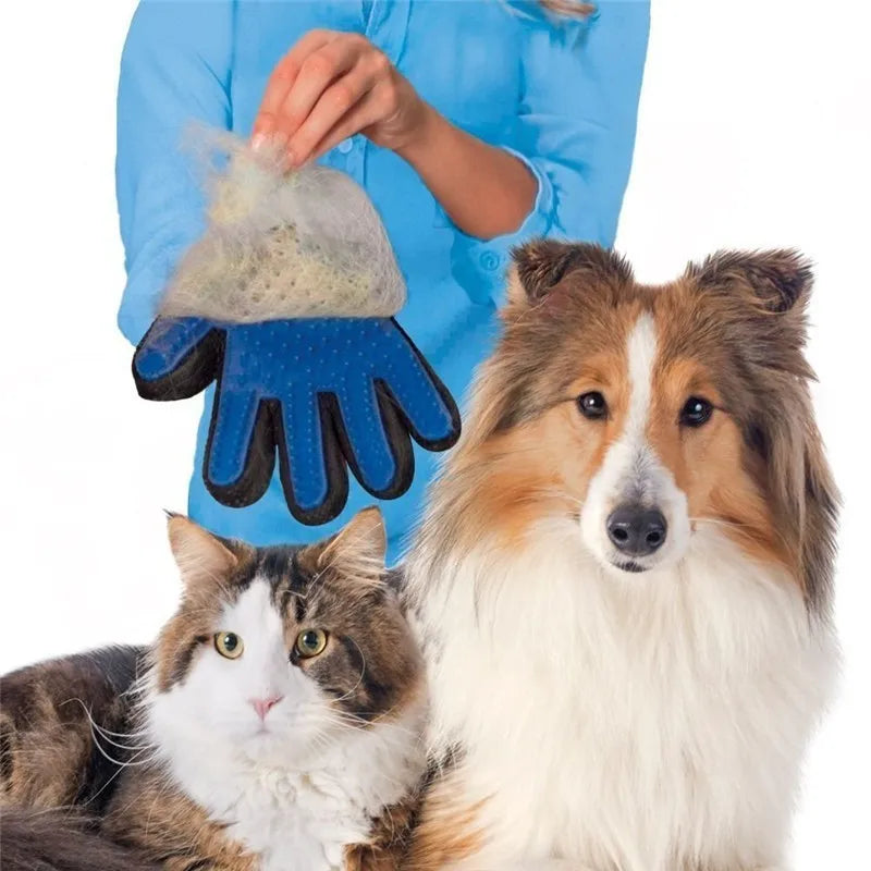 Multi-Functional Pet Grooming Glove for Cats and Dogs – Deshedding Brush and Massage Tool