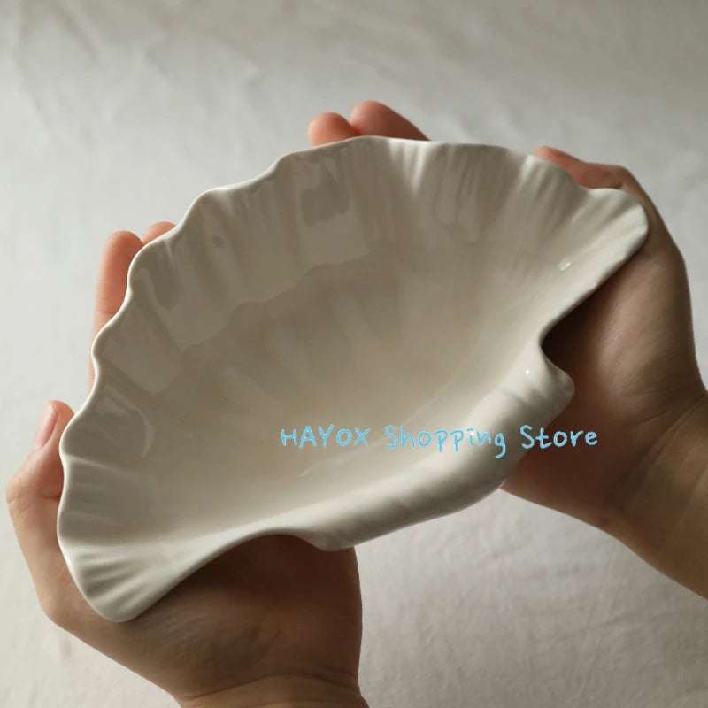 3D Shell Ceramic Plate - Retro Cream Fruit Snack Dish for Couples | The Couple Corner