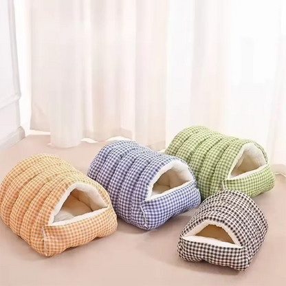 Closed Pet Bed with Removable Cover - Four Seasons Warm Plaid Bed for Cats & Dogs | Pet Bed The Couple Corner