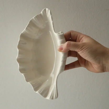3D Shell Ceramic Plate - Retro Cream Fruit Snack Dish for Couples | The Couple Corner