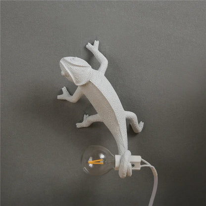 Chameleon Lizard Wall Lamp - Cute Resin Animal Night Light for Couples | The Couple Corner