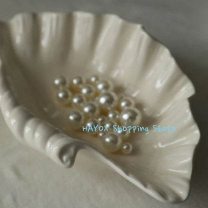3D Shell Ceramic Plate - Retro Cream Fruit Snack Dish for Couples | The Couple Corner