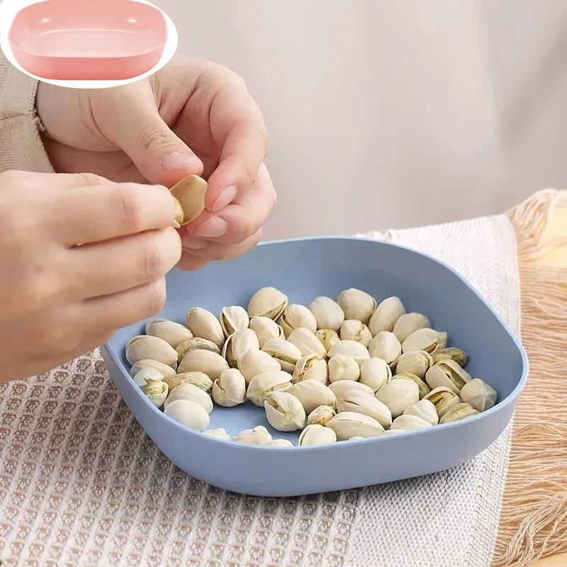 10-Piece Plastic Dish Set - Party Snack Plates for Couples - | The Couple Corner