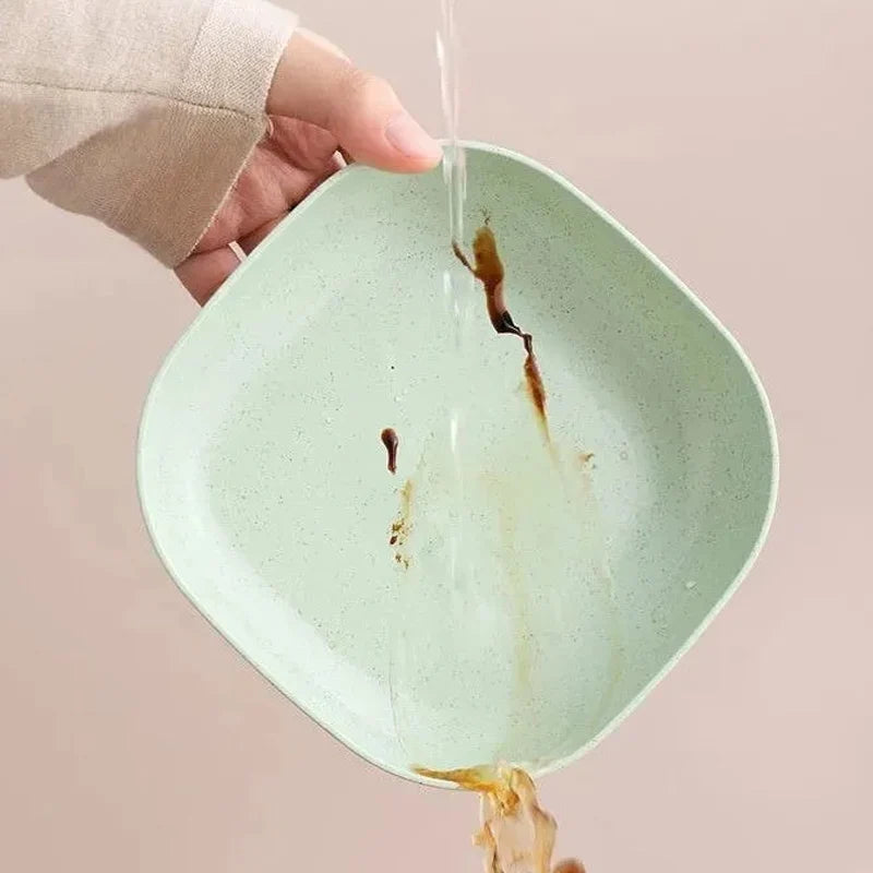 10-Piece Plastic Dish Set - Party Snack Plates for Couples - | The Couple Corner