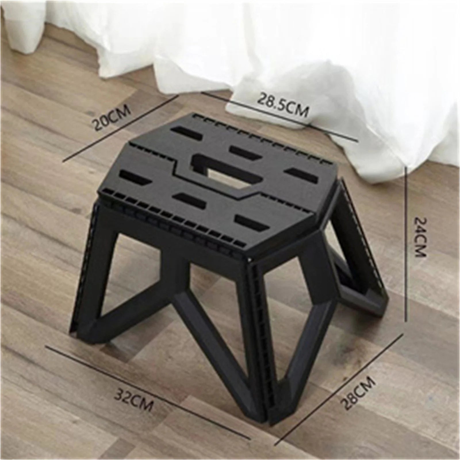 Portable Folding Camping Stool - Lightweight Outdoor Chair for Couples | The Couple Corner