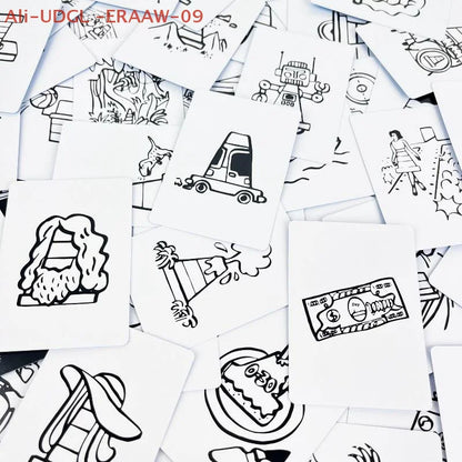 That's Not A Hat Party Game - Memory Game for 3-8 Players | The Couple Corner