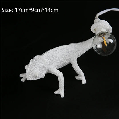 Chameleon Lizard Wall Lamp - Cute Resin Animal Night Light for Couples | The Couple Corner