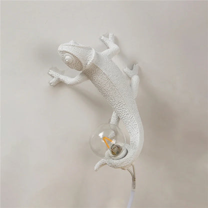 Chameleon Lizard Wall Lamp - Cute Resin Animal Night Light for Couples | The Couple Corner