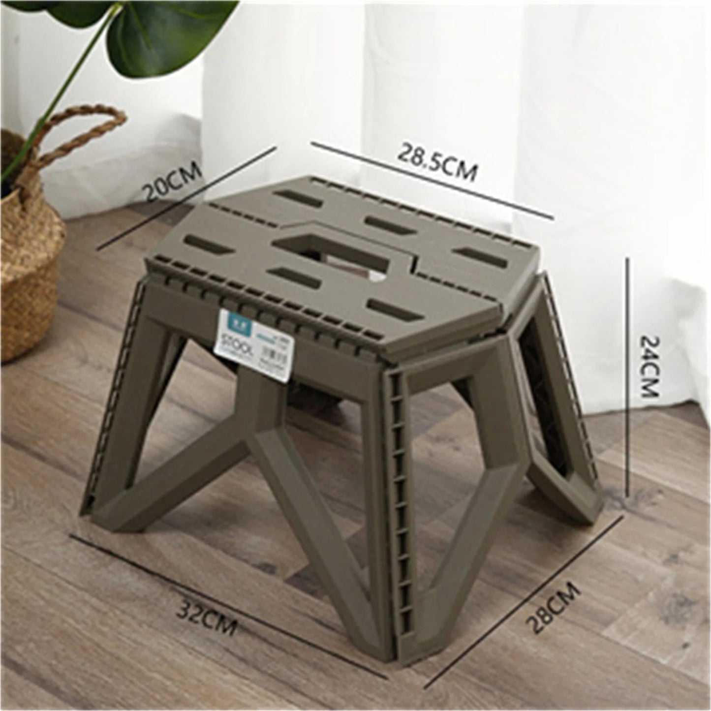 Portable Folding Camping Stool - Lightweight Outdoor Chair for Couples | The Couple Corner