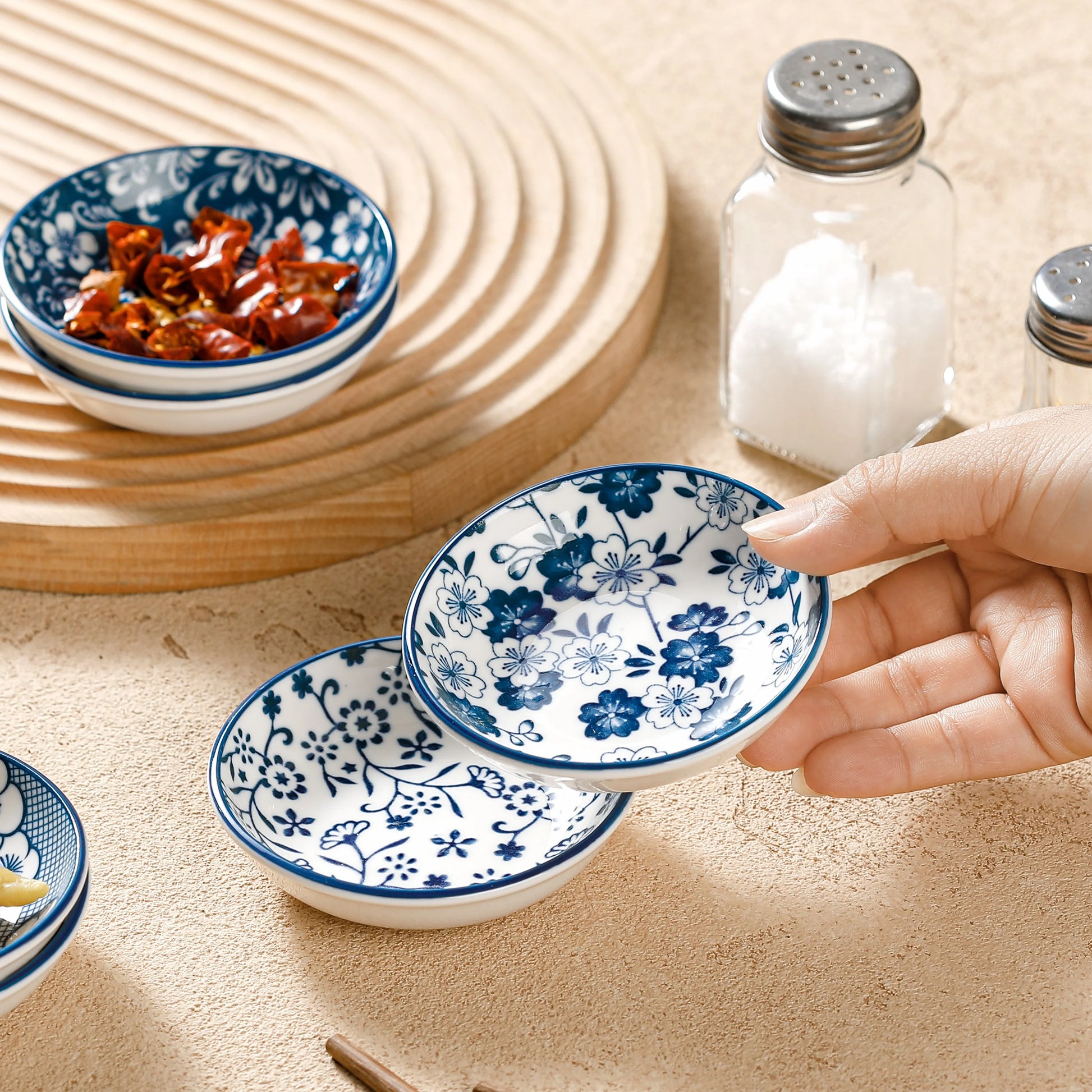 6-Piece Mini Ceramic Sauce Dish Set - Retro Chinese Style for Couples | The Couple Corner