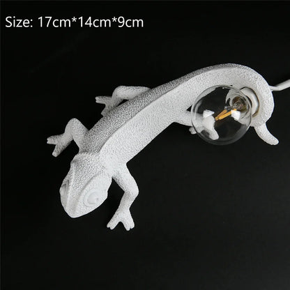 Chameleon Lizard Wall Lamp - Cute Resin Animal Night Light for Couples | The Couple Corner