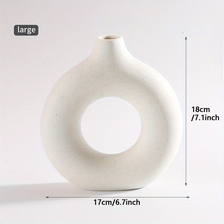 Circle of Love Ceramic Vase - Contemporary Round Design for Couples' Home Decor & Romantic Flower Arrangements | The Couple Corner