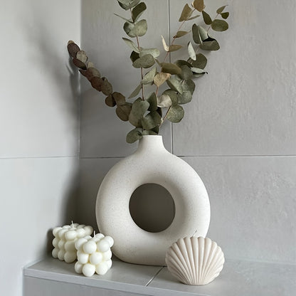 Circle of Love Ceramic Vase - Contemporary Round Design for Couples' Home Decor & Romantic Flower Arrangements | The Couple Corner
